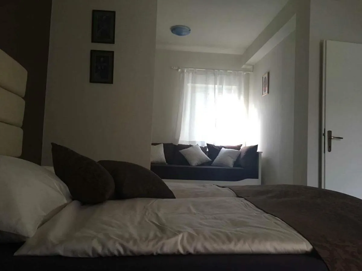 Apartment Iva Supetarska Draga