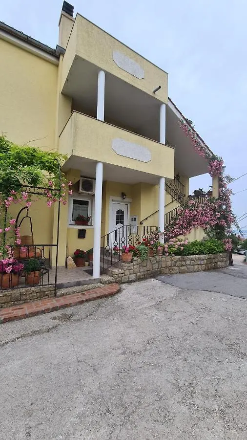Apartment Iva Supetarska Draga
