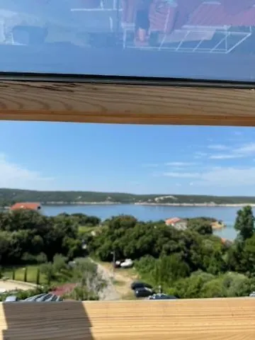 Apartment Iva Supetarska Draga Croatia